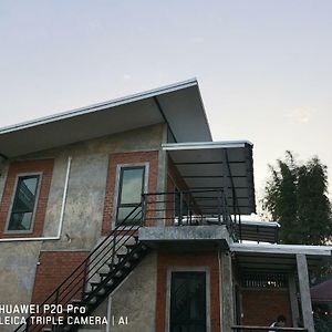 Family Room Mountain View